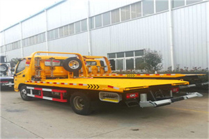 南山附近拖车救援搭电