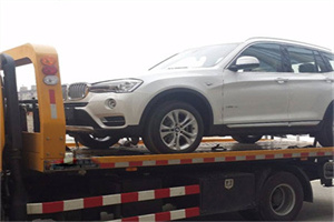 南山拖车24小时服务电话